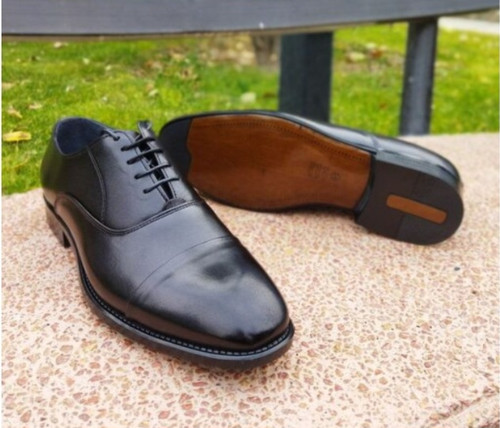 کفش تمام چرم مجلسی مدل سرپنچه کد ۱۸۴۲
